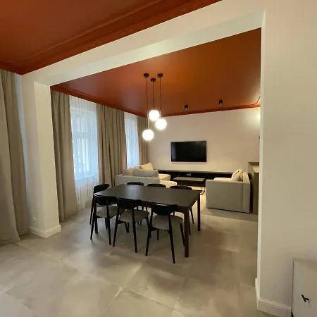 Apartment Jezuicka 16